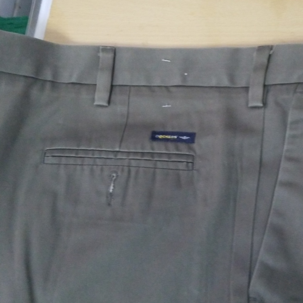 Slacks